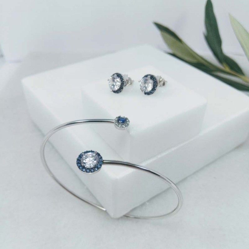 Earrings and Bangle with Rosettes in K14 Engagement - Marriage