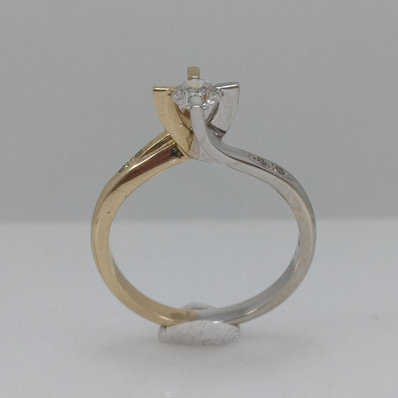 Bicolor Single Stone Ring in 14 carats Solitaire Rings